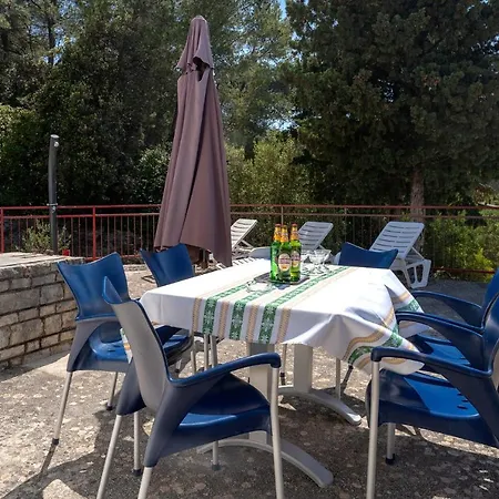 Sansevic Stari Grad (Hvar)